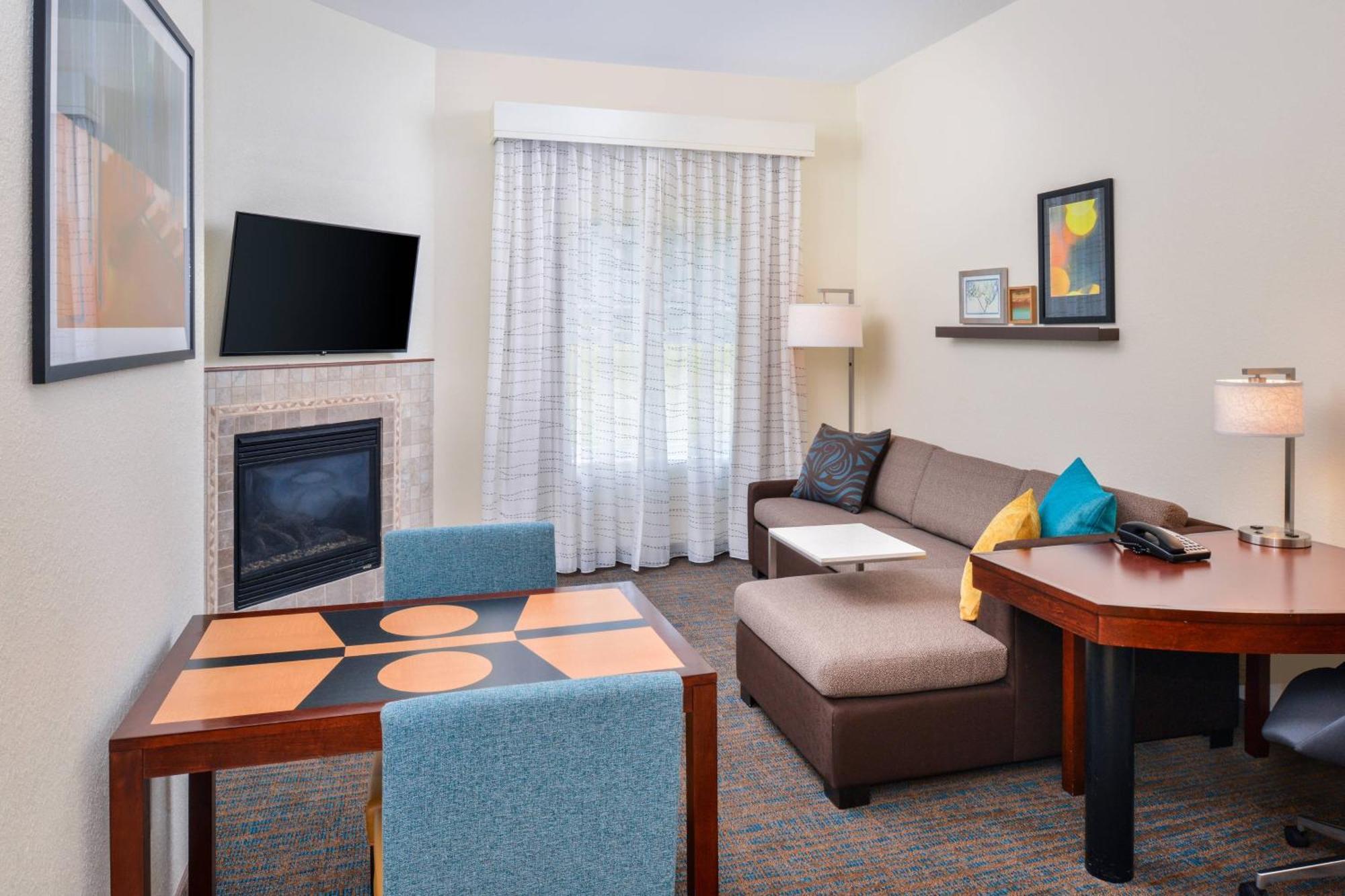 Residence Inn By Marriott הריסונבורג מראה חיצוני תמונה