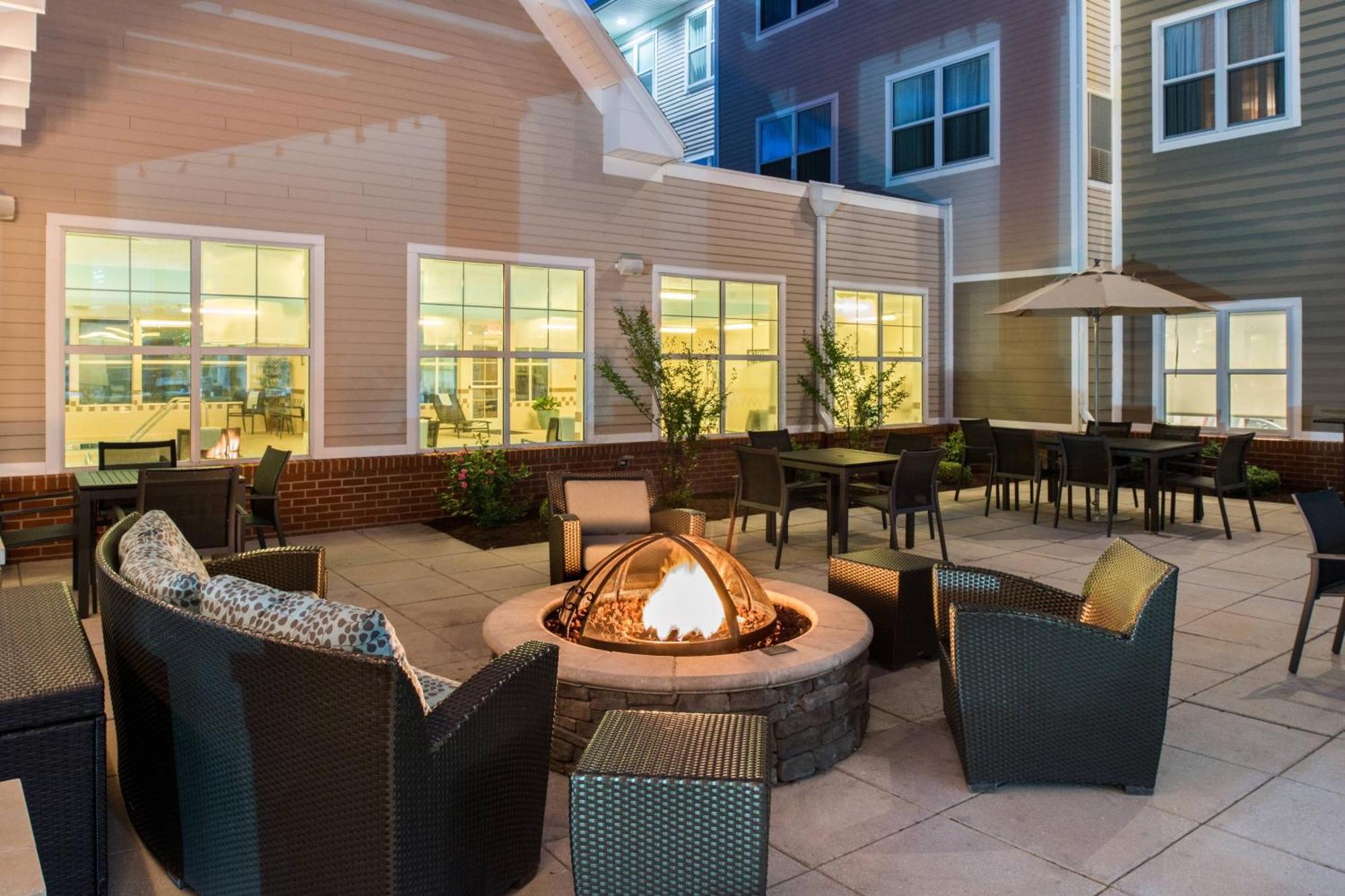 Residence Inn By Marriott הריסונבורג מראה חיצוני תמונה
